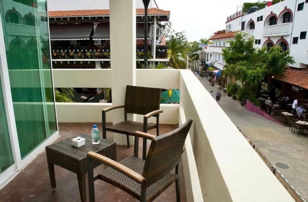 🏝🤩 Los Mejores Lugares para Visitar en Playa del Carmen durante el Festival del Tiburón Toro 🦈🤿