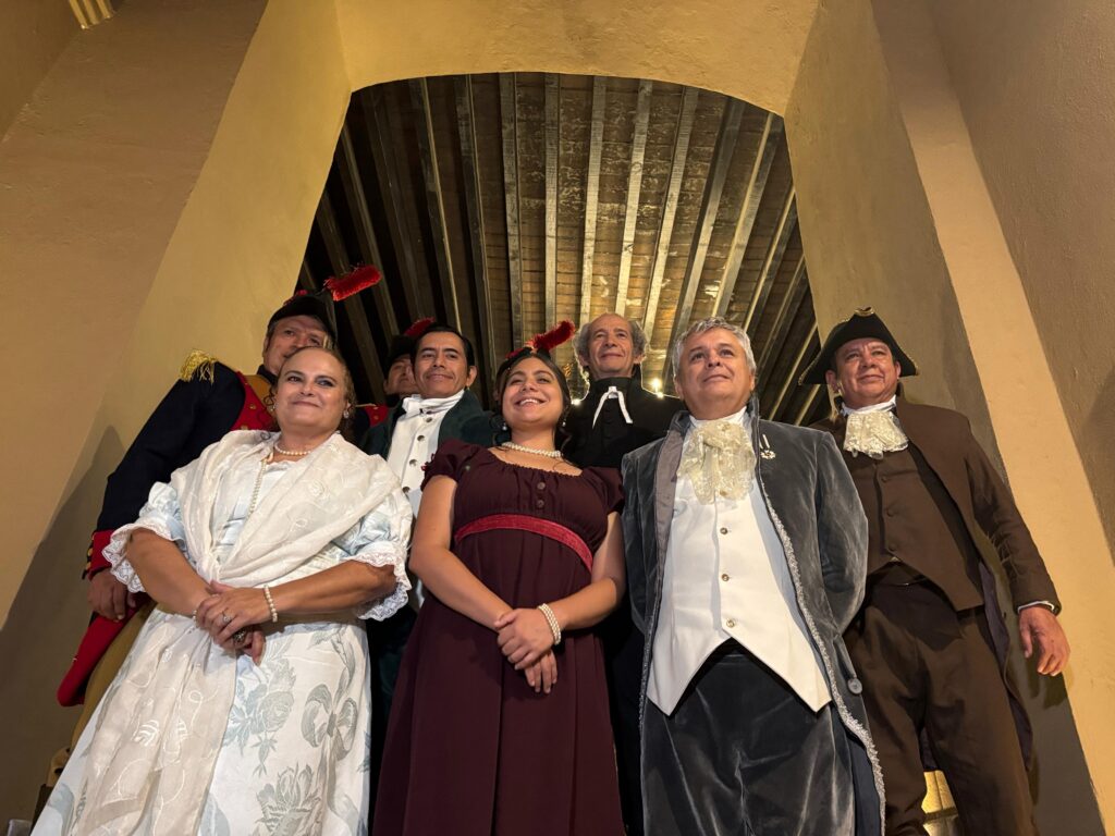 Cena Conspiradores Querétaro 2025: gastronomía, historia y vino en las fiestas patrias.